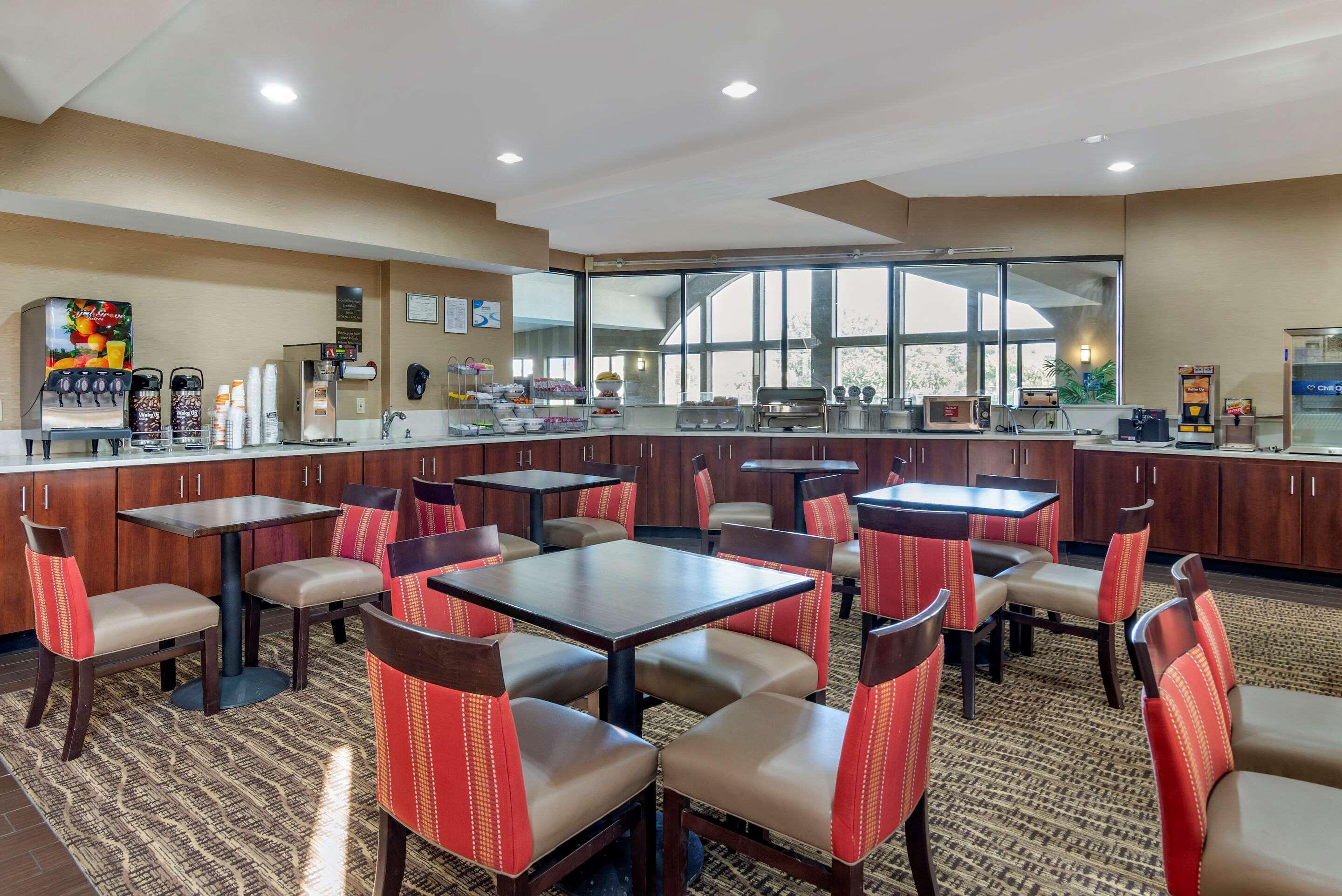 Comfort Suites Near Robins Air Force Base Warner Robins Esterno foto