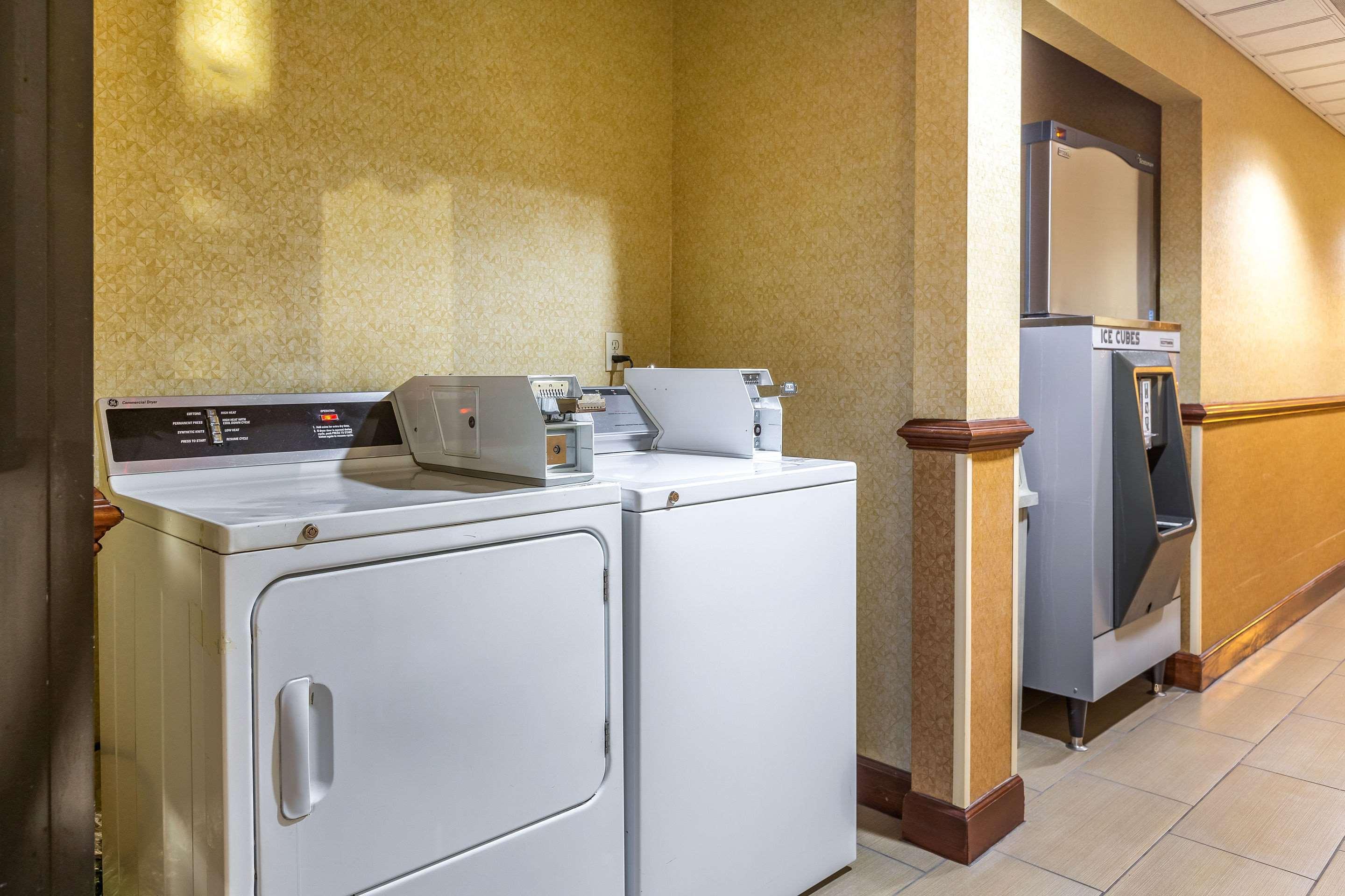 Comfort Suites Near Robins Air Force Base Warner Robins Esterno foto