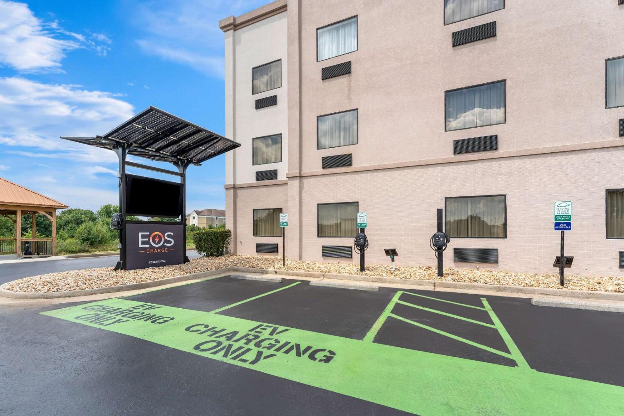 Comfort Suites Near Robins Air Force Base Warner Robins Esterno foto