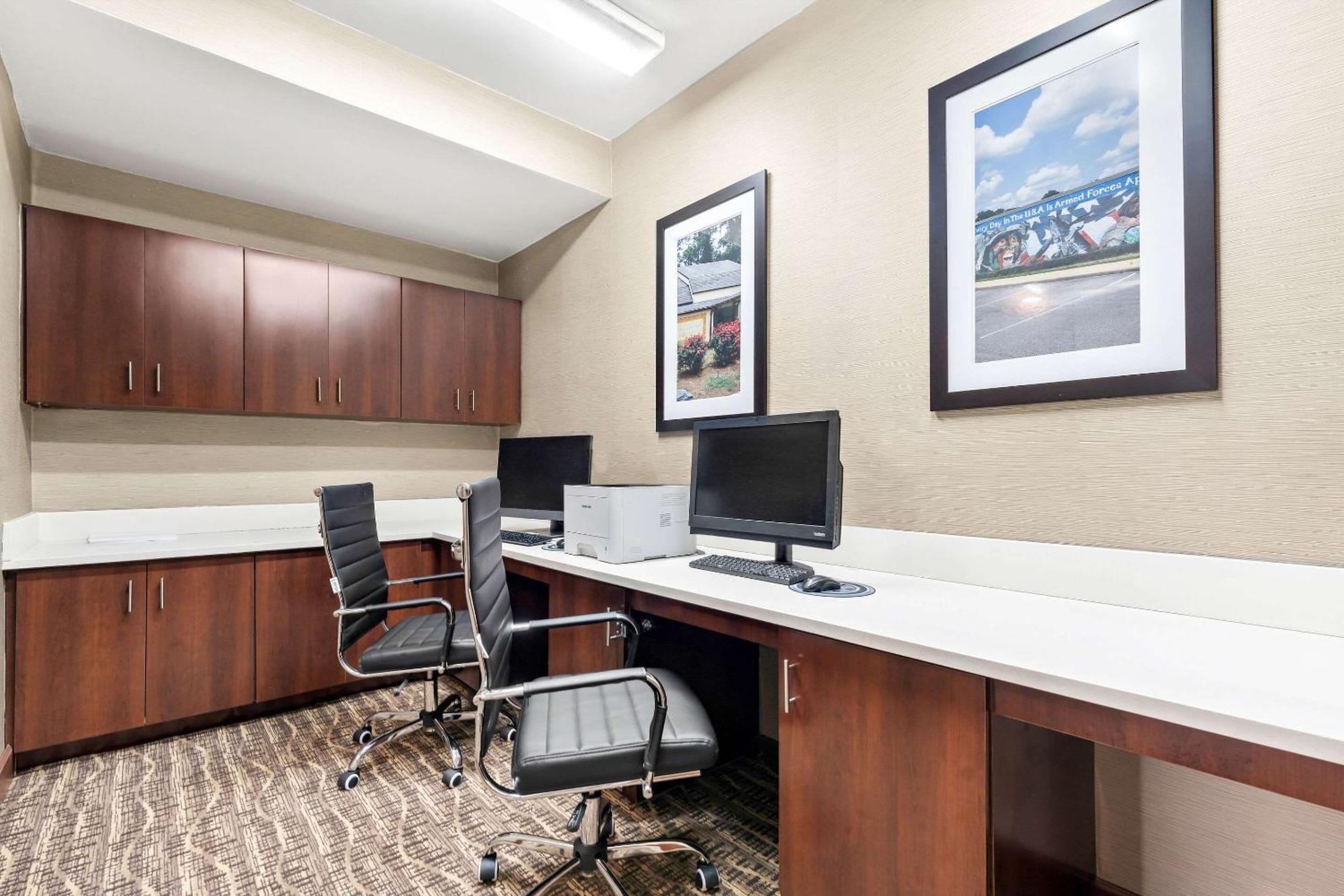 Comfort Suites Near Robins Air Force Base Warner Robins Esterno foto