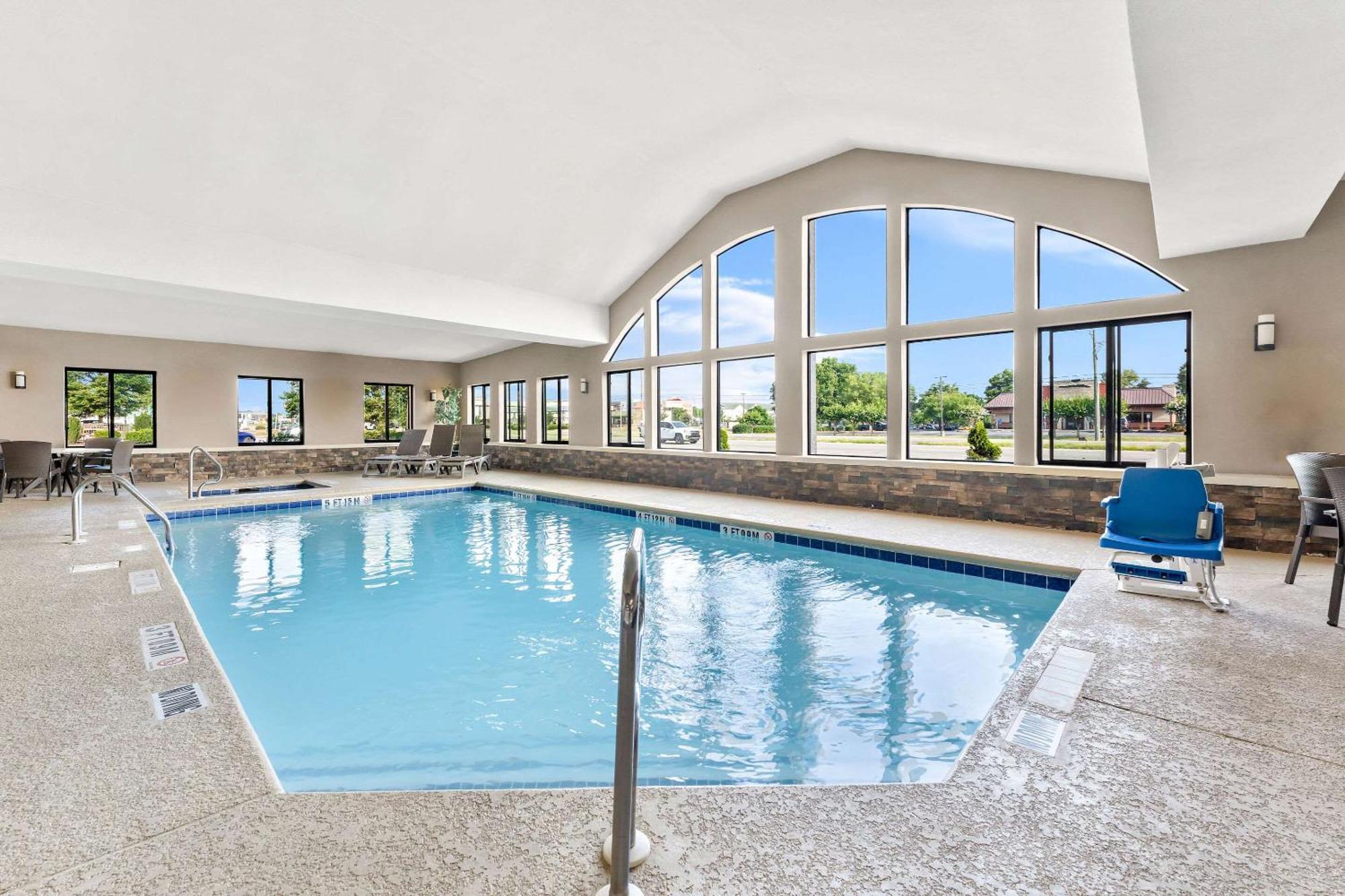 Comfort Suites Near Robins Air Force Base Warner Robins Esterno foto