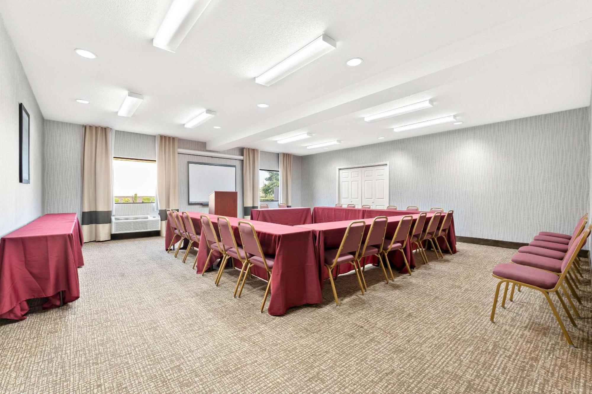 Comfort Suites Near Robins Air Force Base Warner Robins Esterno foto
